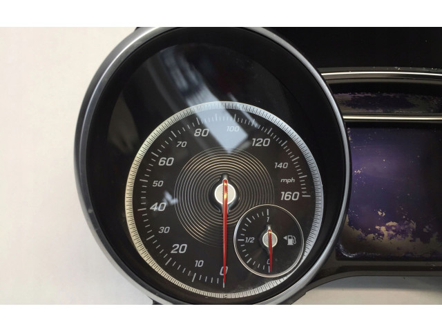 Přístrojová deska Mercedes-Benz GLA W156 2017 A1569004903