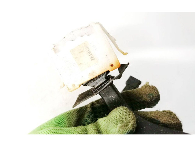 Vstřikovací lišta 4616132, 4616132 Saab 9-5