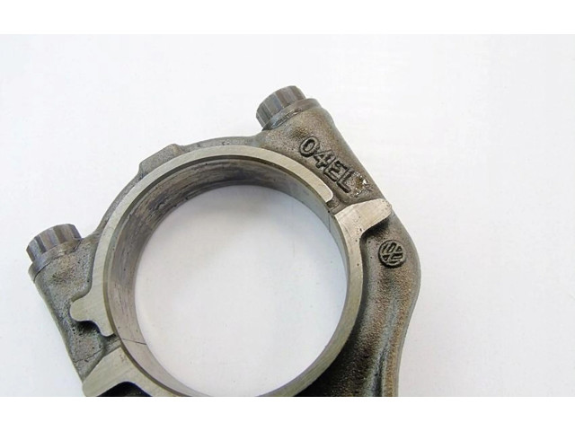  Поршень с шатуном  7493A  Skoda Fabia Mk3 (NJ)  