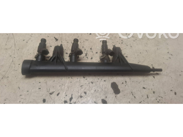 Топливная рампа 9676020480   Citroen C3  