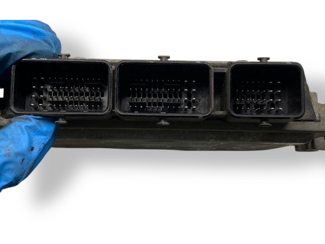 Řídící jednotka 8V2112A650EC, 5WS40584C   Ford Fiesta 2010