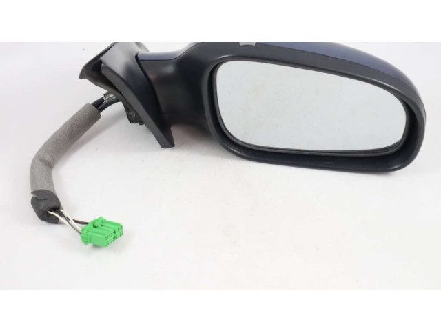 Зеркало электрическое Volvo V70 2000 - 2004 года