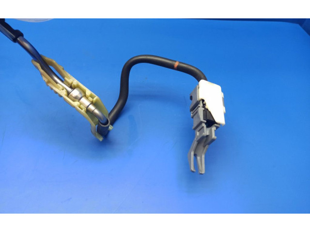 Топливная рампа 2381437100 Toyota C-HR 1.8 для двигателя 2ZR-FXE