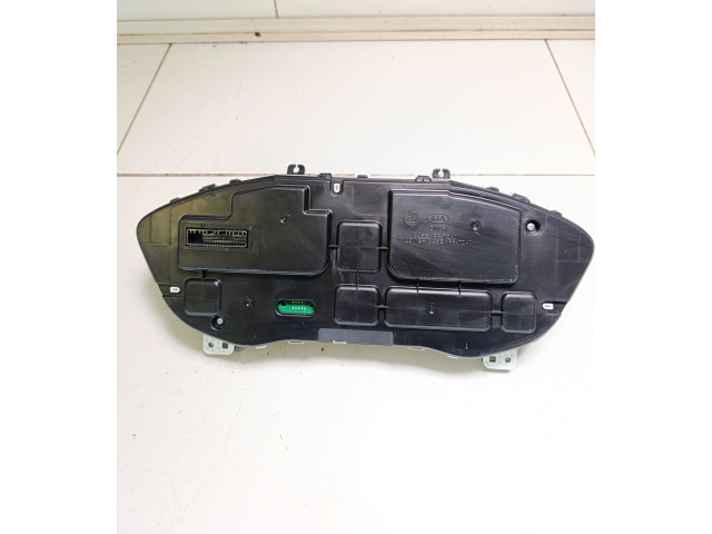 Панель приборов 94023Q4040, 11004488520K   KIA Niro       