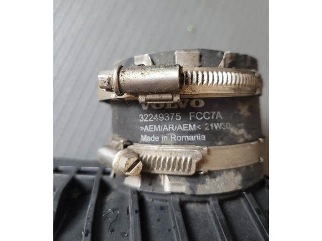 Интеркулер  32249372, 32249375   Volvo V90 Cross Country 