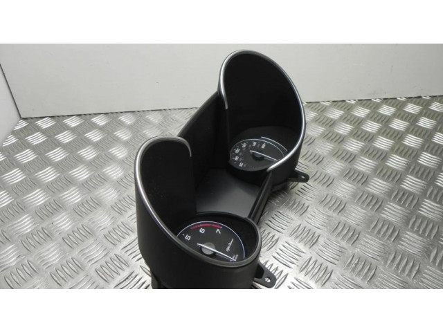 Přístrojová deska Alfa Romeo Giulia 2016 10R057825, B1053