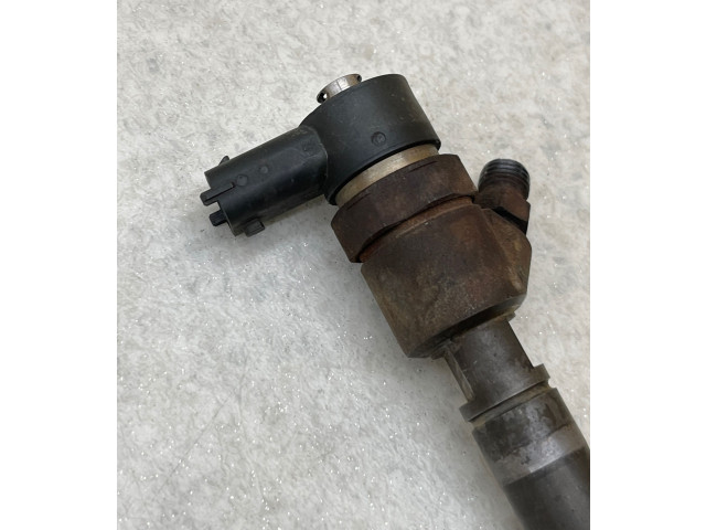 Форсунка 0445110251, 30750283 Volvo V70