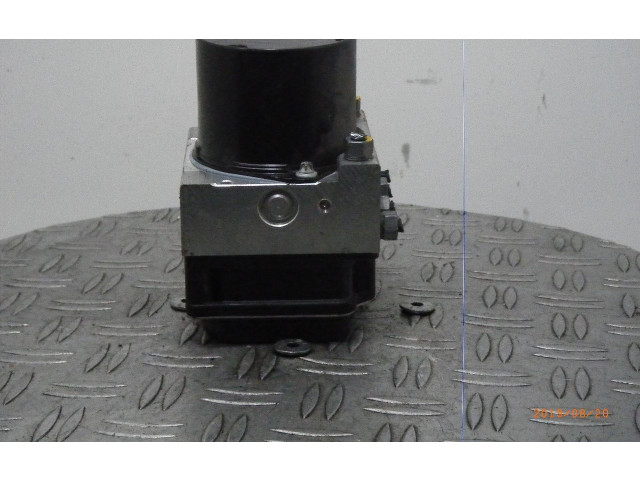 Блок АБС 6R0614117F Skoda Fabia Mk2 (5J) 2007 - 2014 года