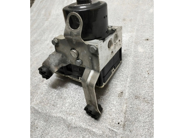 Блок АБС 6875412   BMW  X3 F25  2010 - 2017 года