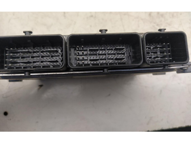 Řídící jednotka 237109221R Renault Captur 2017