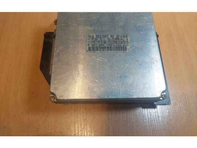 Řídící jednotka 0261204746, A0335454132 Mercedes-Benz CLK A208 C208 1998