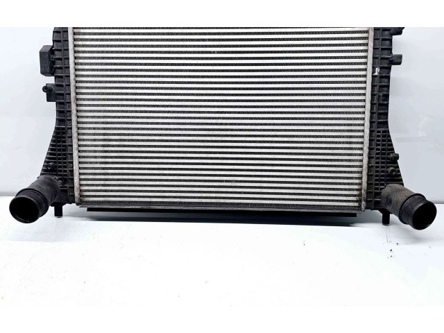 Интеркулер 1K0145803BN Volkswagen Jetta VI