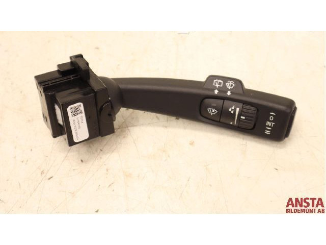 Ручка стеклоочистителей 31456041   Volvo V60