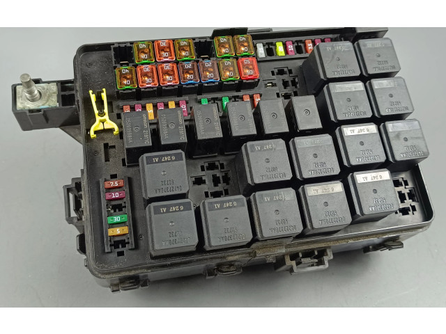 Блок предохранителей 67003633 Maserati Quattroporte