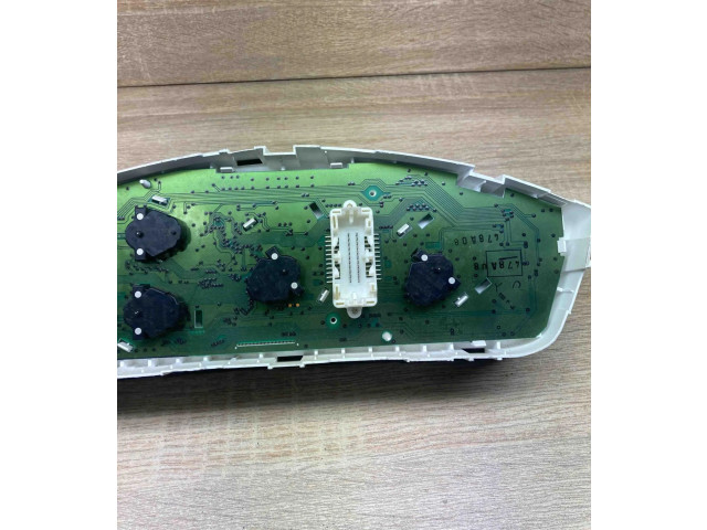 Панель приборов MR590302, 69277630A Mitsubishi Galant IX