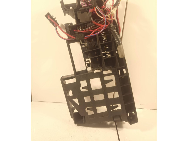 Pojistková skříňka 4E0971845 Audi A8 S8 D3 4E 2008