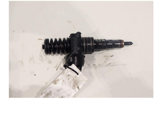 Форсунка     Volkswagen PASSAT B6  BMP 