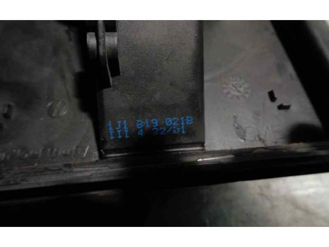 Вентилятор печки 1J1819021B Volkswagen Golf SportWagen