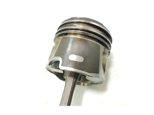 Поршень с шатуном 8HY Citroen C3