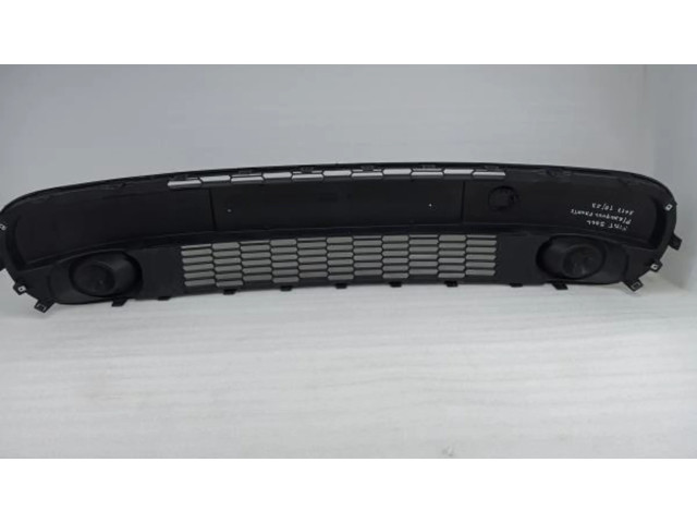 Передняя решётка Fiat 500L 2013- года 735522417