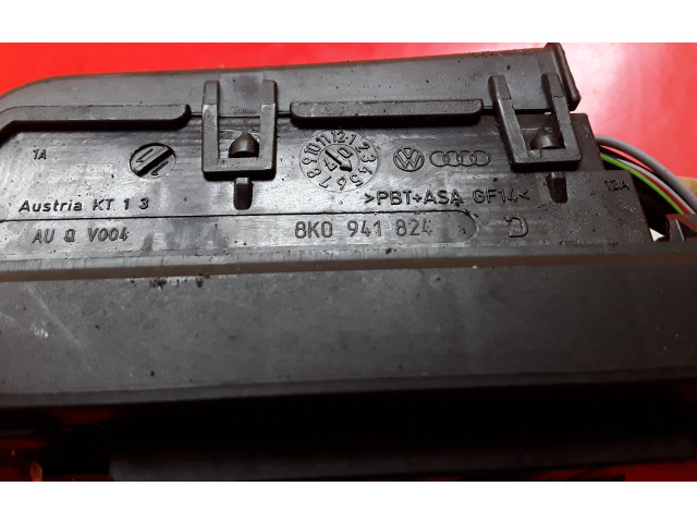   Pojistková skříňka 8K0941824   Audi A5 8T 8F 2009