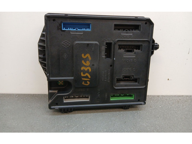 Pojistková skříňka Řídící jednotka BSM 284b13297r   Renault Grand Modus 2009