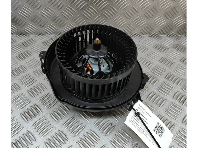 Вентилятор печки 5WC819015A, T72368C Audi Q2 -