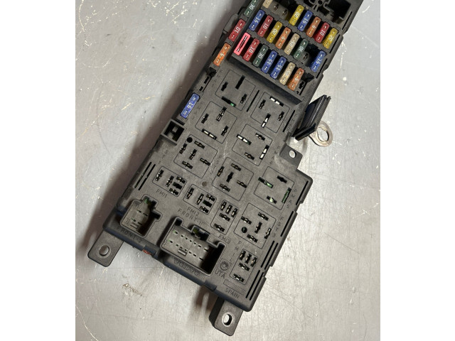 Блок предохранителей 8678449, 518787205   Volvo V70    