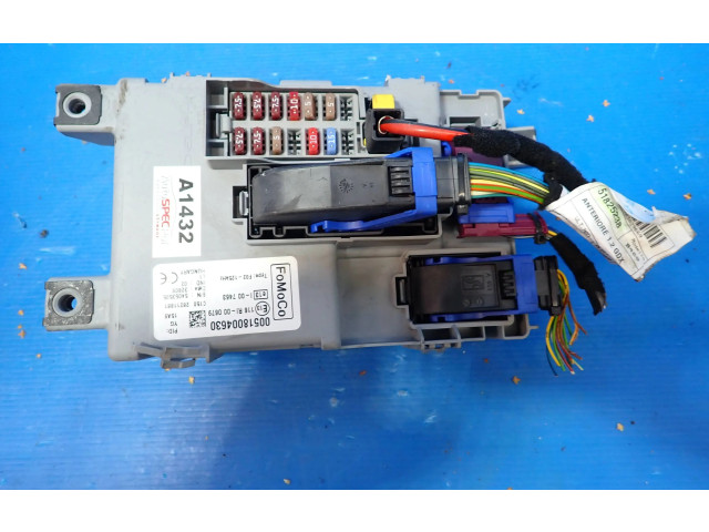 Блок предохранителей  00518004630   Ford Ka    
