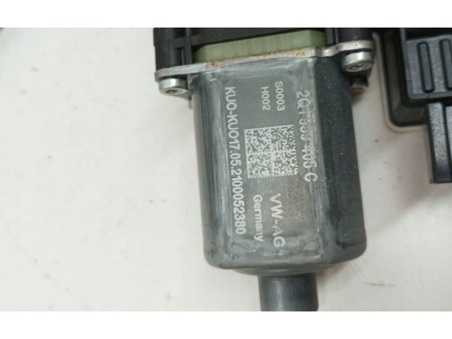 Зеркало электрическое Skoda Scala - года