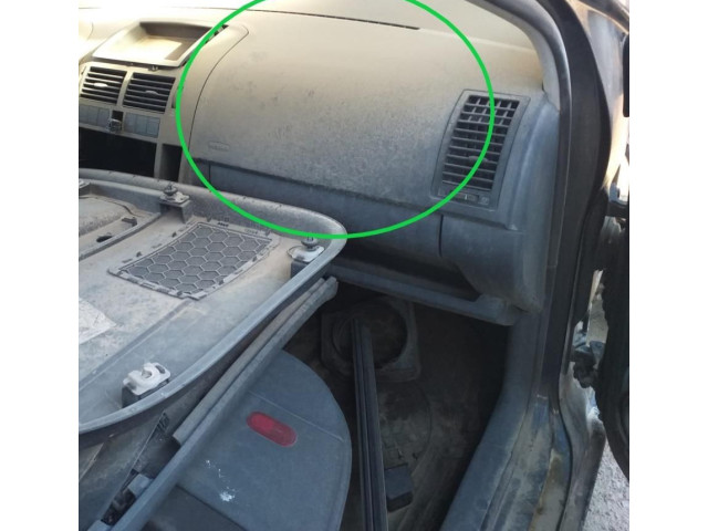 Подушка безопасности двери    Volkswagen Polo