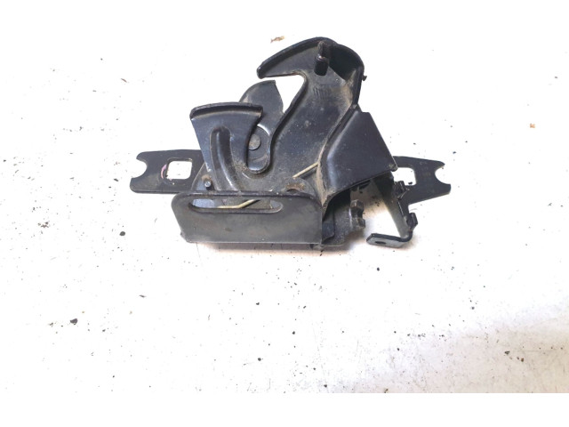 Замок багажника 1H0823509B Volkswagen Golf III 1992 - 1997 года