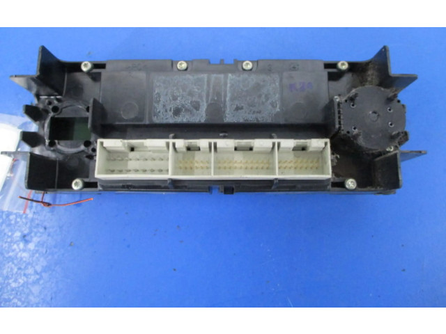 Блок управления климат-контролем    Skoda Octavia Mk1 (1U)