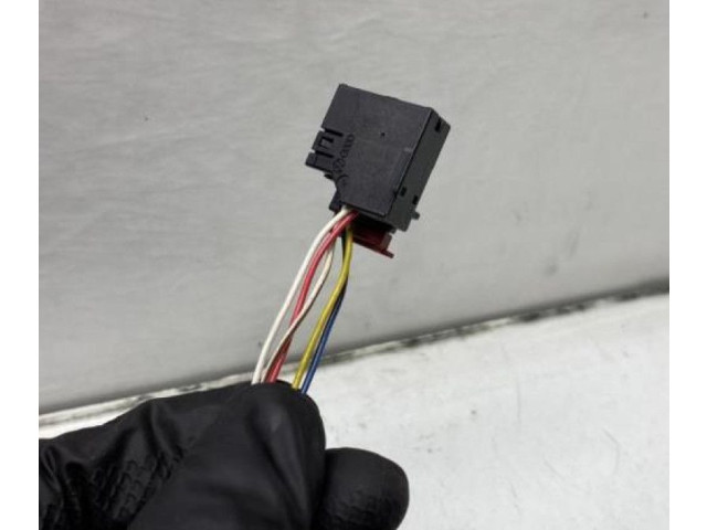 Зеркало электрическое        Audi A1  2010 - 2018 года   