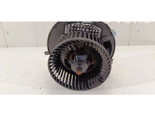 Вентилятор печки 5Q0907521C Volkswagen Touran III