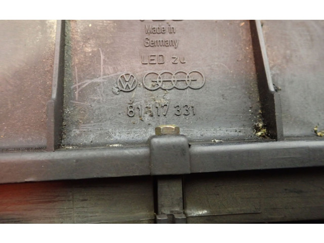 Přístrojová deska Audi 80 90 B2 1983 8111733181117332