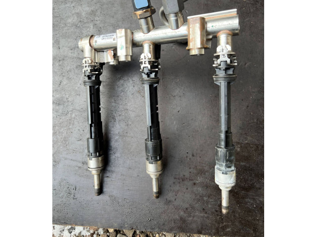 Vstřikovací lišta 175205061R, 2033622606 Nissan Juke II F16 HR10DDT