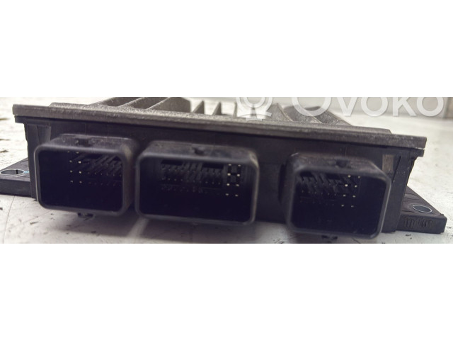 Комплект блоков управления    Renault Clio III