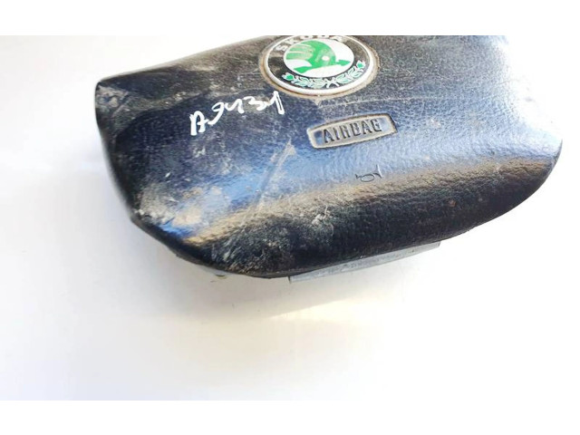 Подушка безопасности водителя 1u0880201, 101205000   Skoda Octavia Mk1 (1U)