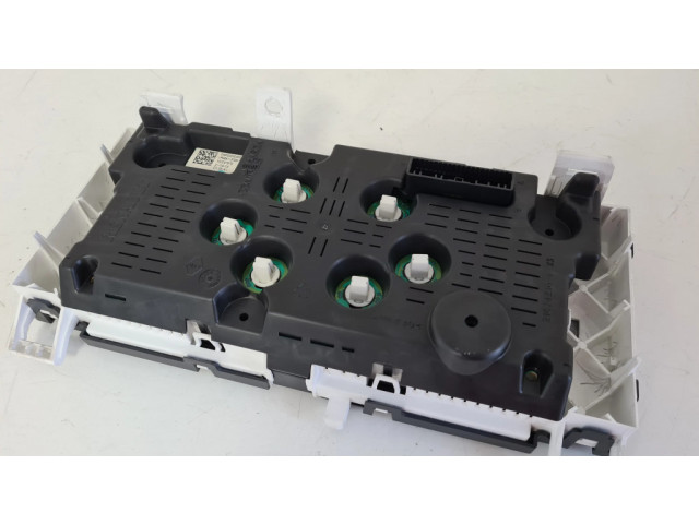 Přístrojová deska Renault Modus 2006 P8200495308, 8200495308