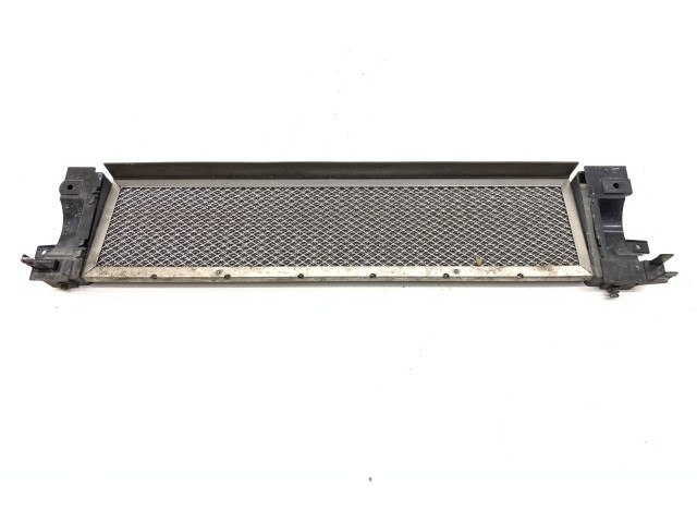 Интеркулер HX7317F791AB Jaguar XE