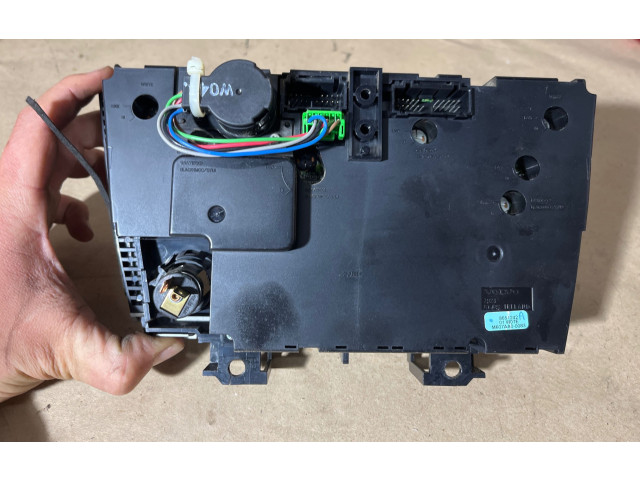 Блок управления кондиционера воздуха / климата/ печки (в салоне) 8651242, 7923   Volvo V70