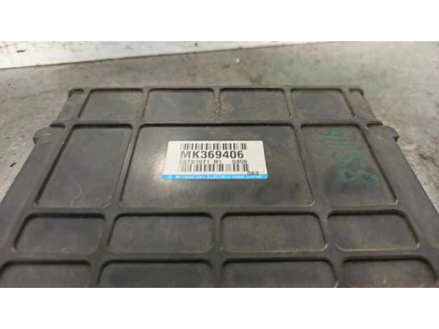 Блок управления двигателя Mitsubishi Montero