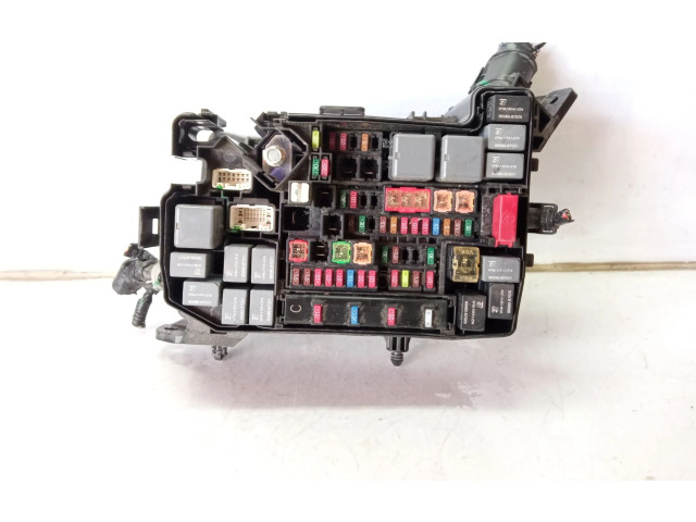 Модуль управления BSM Toyota Auris E180