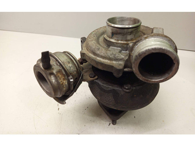  Турбина Volvo XC90  8689592         