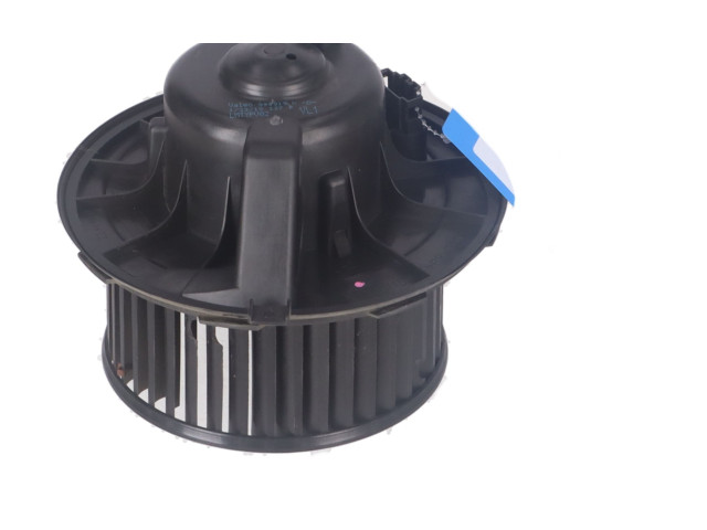 Вентилятор печки 1K1819015F Volkswagen Caddy