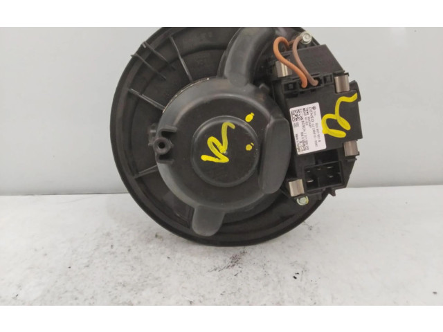 Вентилятор печки    35987694C   Volkswagen Jetta V