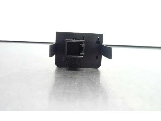 Блок управления    Volkswagen Caddy