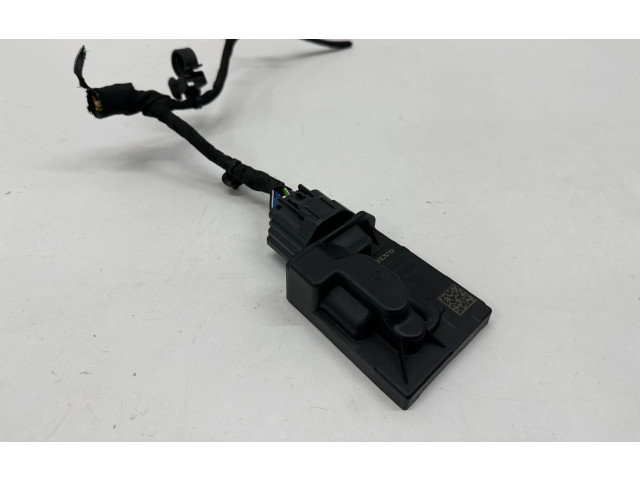 Блок управления топливного насоса 32312196   Volvo XC60