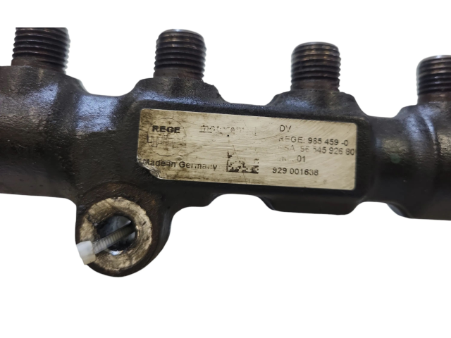 Топливная рампа 9654592680, 9564590   Peugeot 5008   для двигателя 9HZ